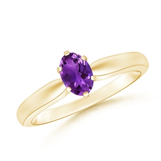 6x4mm AAAA Tapered Shank Oval Solitaire Amethyst Ring in Yellow Gold