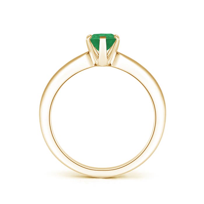 A - Emerald / 0.66 CT / 14 KT Yellow Gold