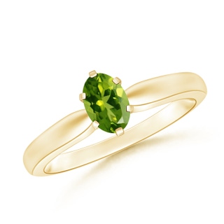 6x4mm AAAA Tapered Shank Oval Solitaire Peridot Ring in Yellow Gold