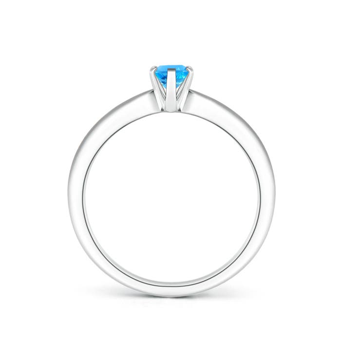 AAAA - Swiss Blue Topaz / 0.54 CT / 14 KT White Gold