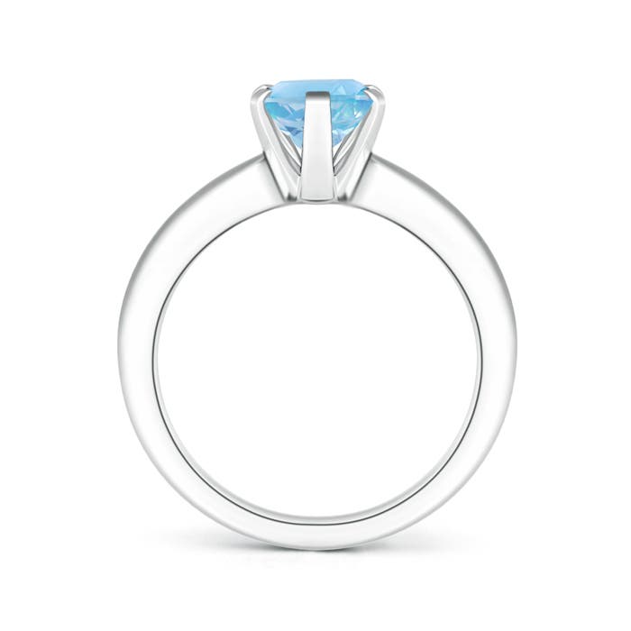 A - Swiss Blue Topaz / 2.25 CT / 14 KT White Gold