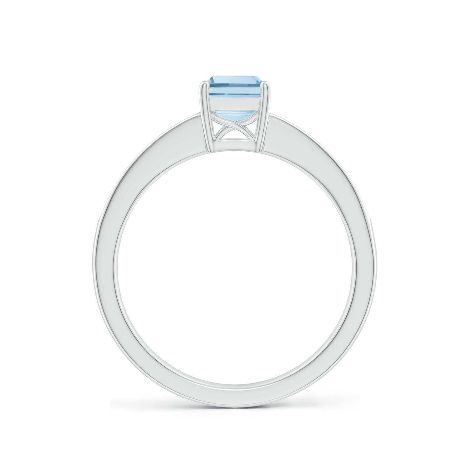 AA - Aquamarine / 0.93 CT / 14 KT White Gold