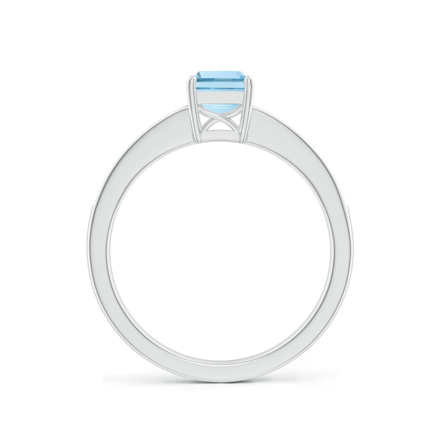 AAA - Aquamarine / 0.93 CT / 14 KT White Gold