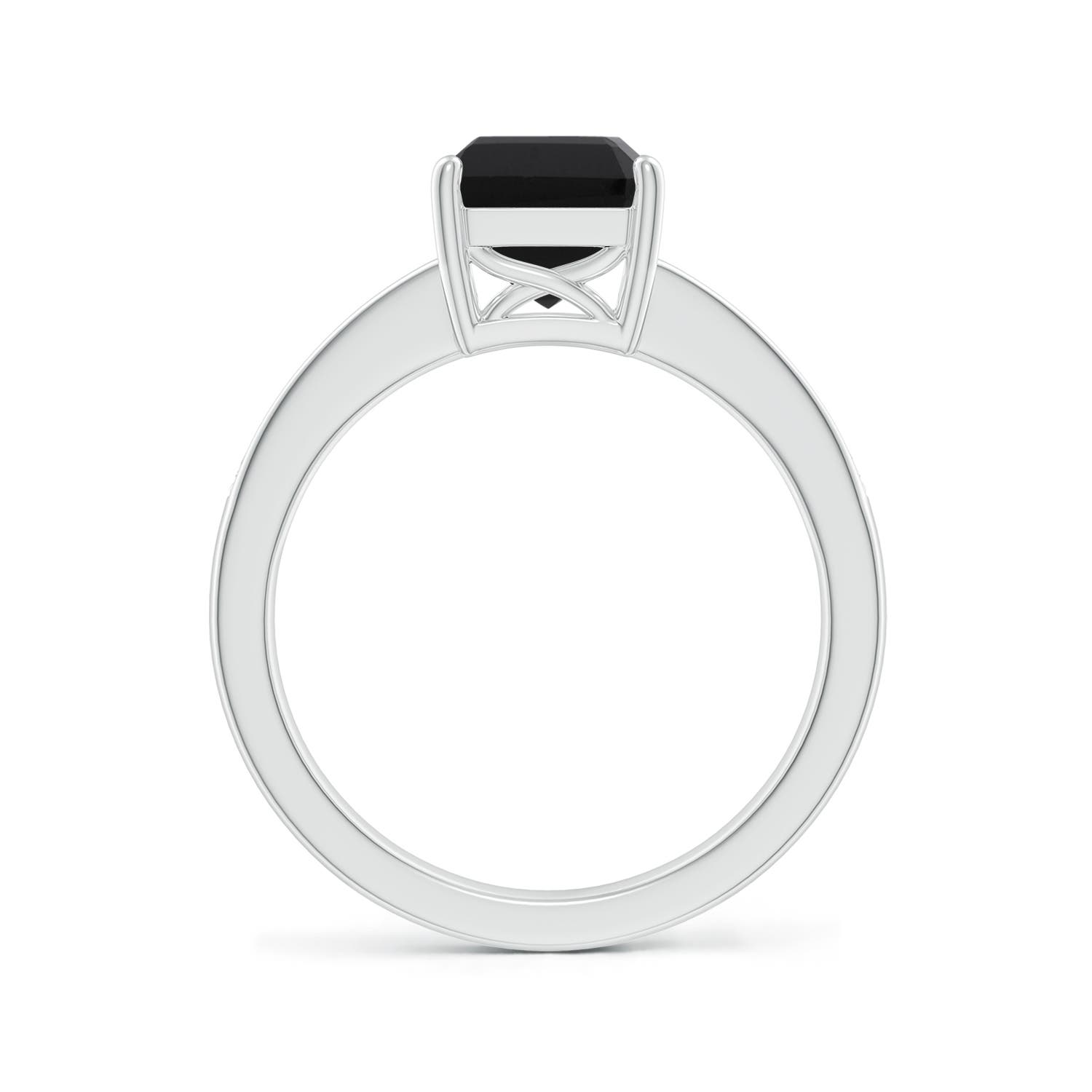 AAA - Black Onyx / 1.94 CT / 14 KT White Gold