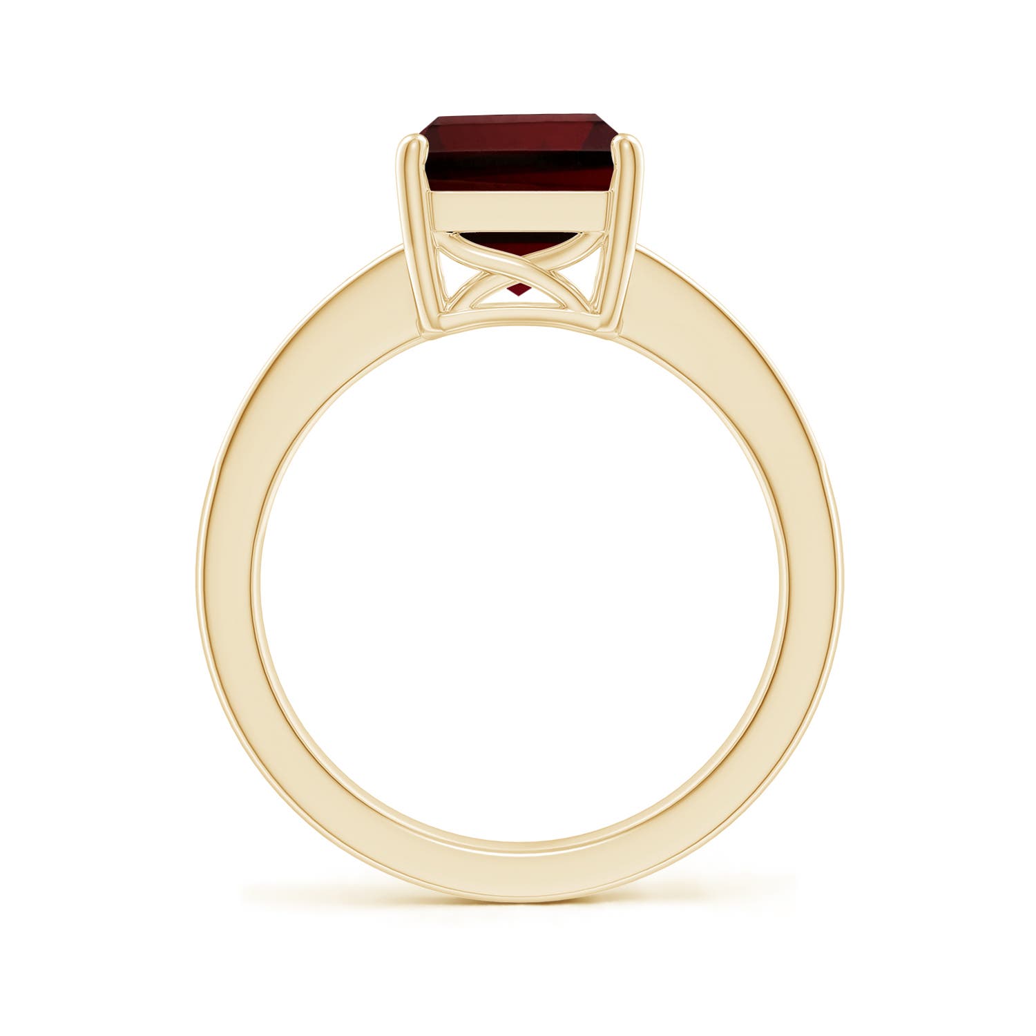 AA - Garnet / 4.17 CT / 14 KT Yellow Gold