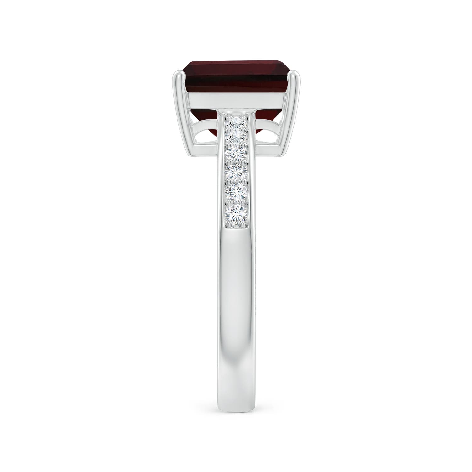 A - Garnet / 2.94 CT / 14 KT White Gold