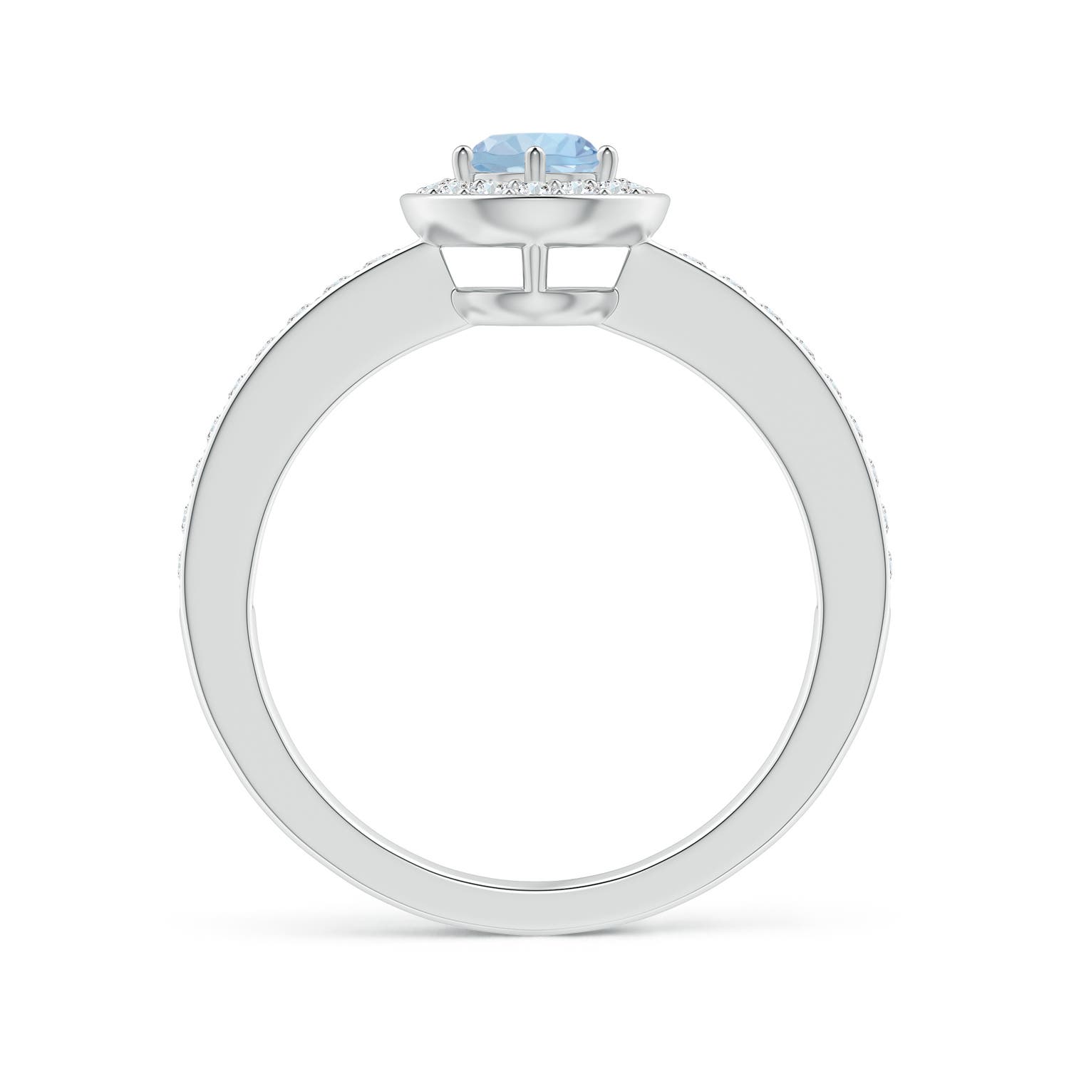 AA - Aquamarine / 0.62 CT / 14 KT White Gold