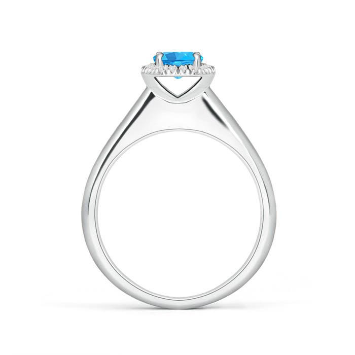 AAA - Swiss Blue Topaz / 0.68 CT / 14 KT White Gold