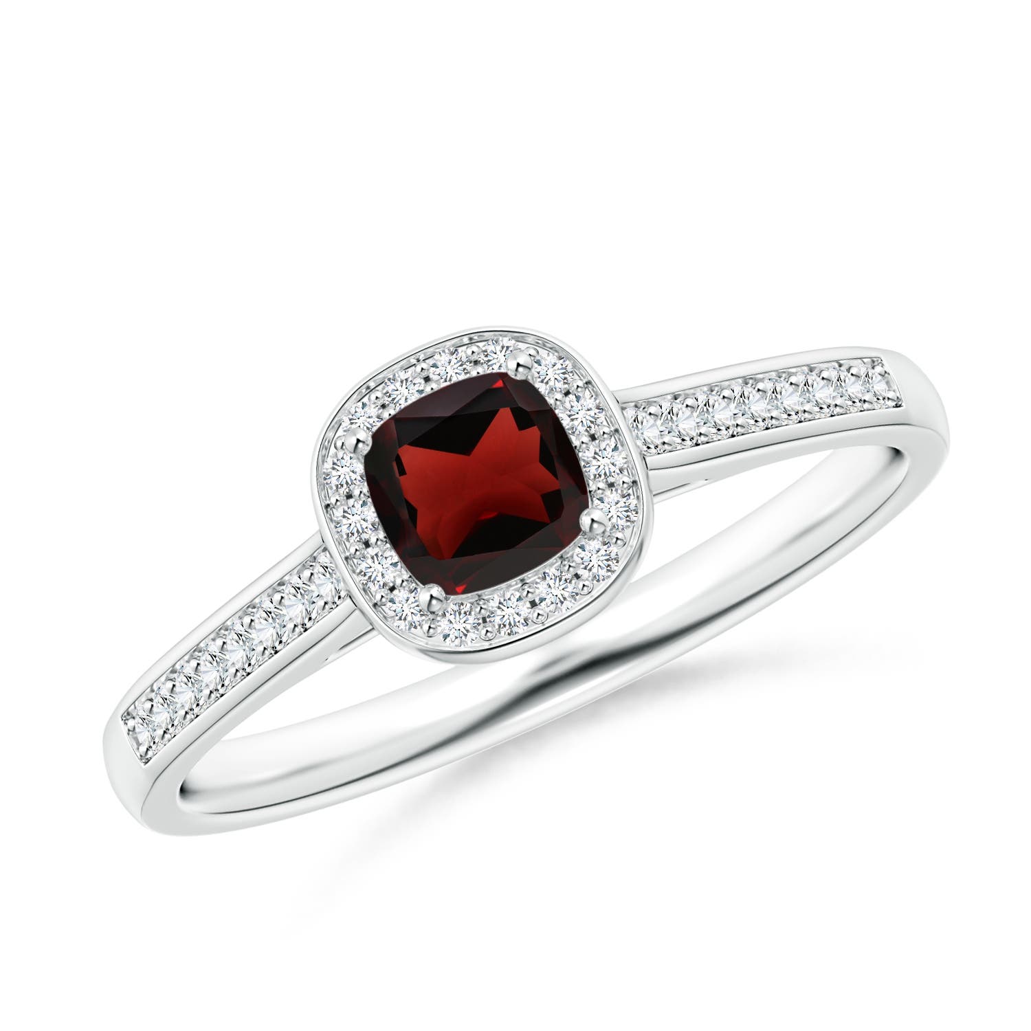 AA - Garnet / 0.53 CT / 14 KT White Gold