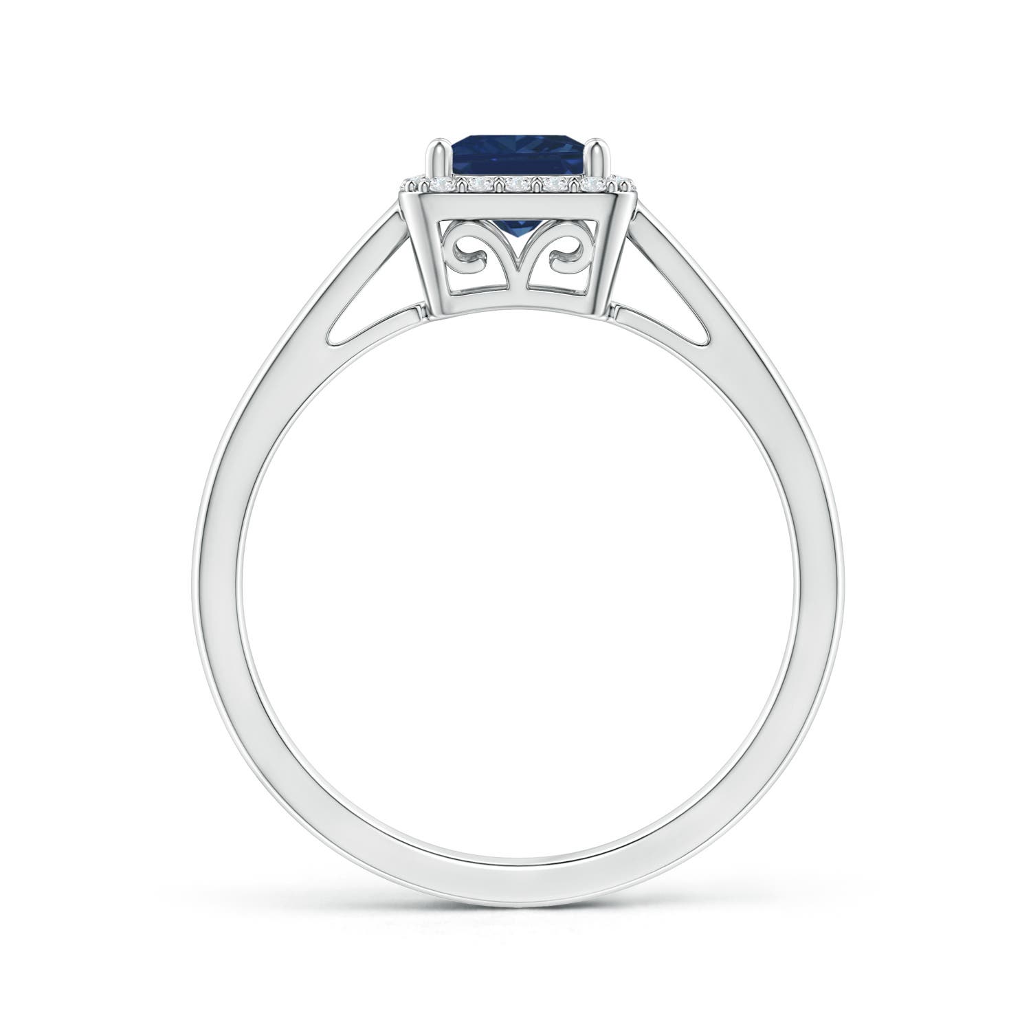 AA - Blue Sapphire / 0.77 CT / 14 KT White Gold