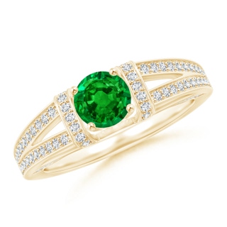 5.5mm AAAA Vintage Style Emerald Split Shank Ring with Diamonds in Yellow Gold
