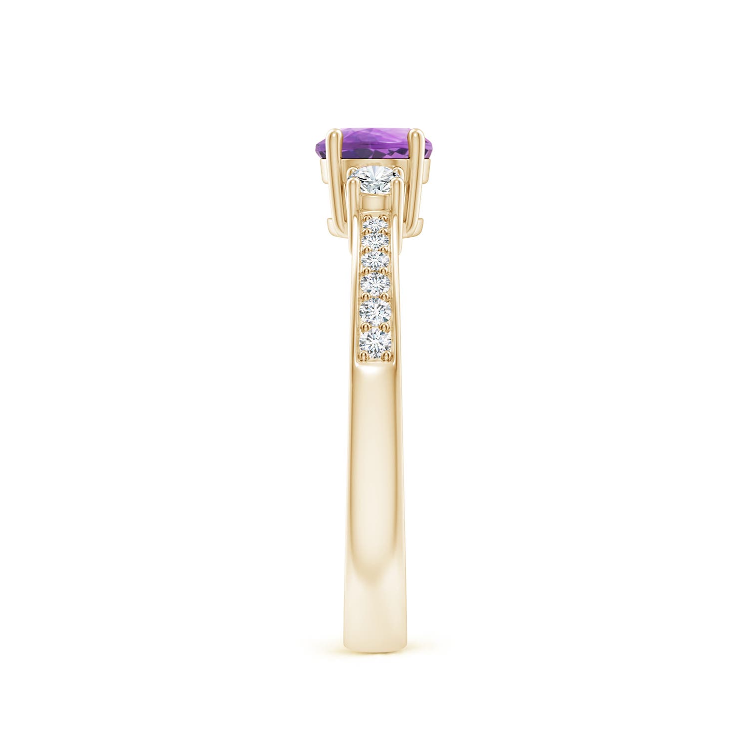 A - Amethyst / 0.66 CT / 14 KT Yellow Gold