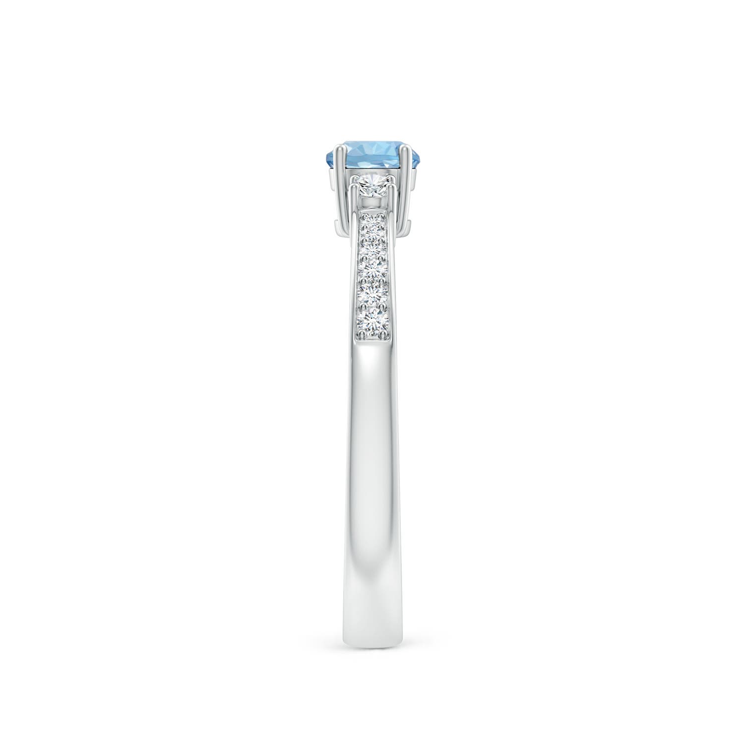 AAA - Aquamarine / 0.33 CT / 14 KT White Gold