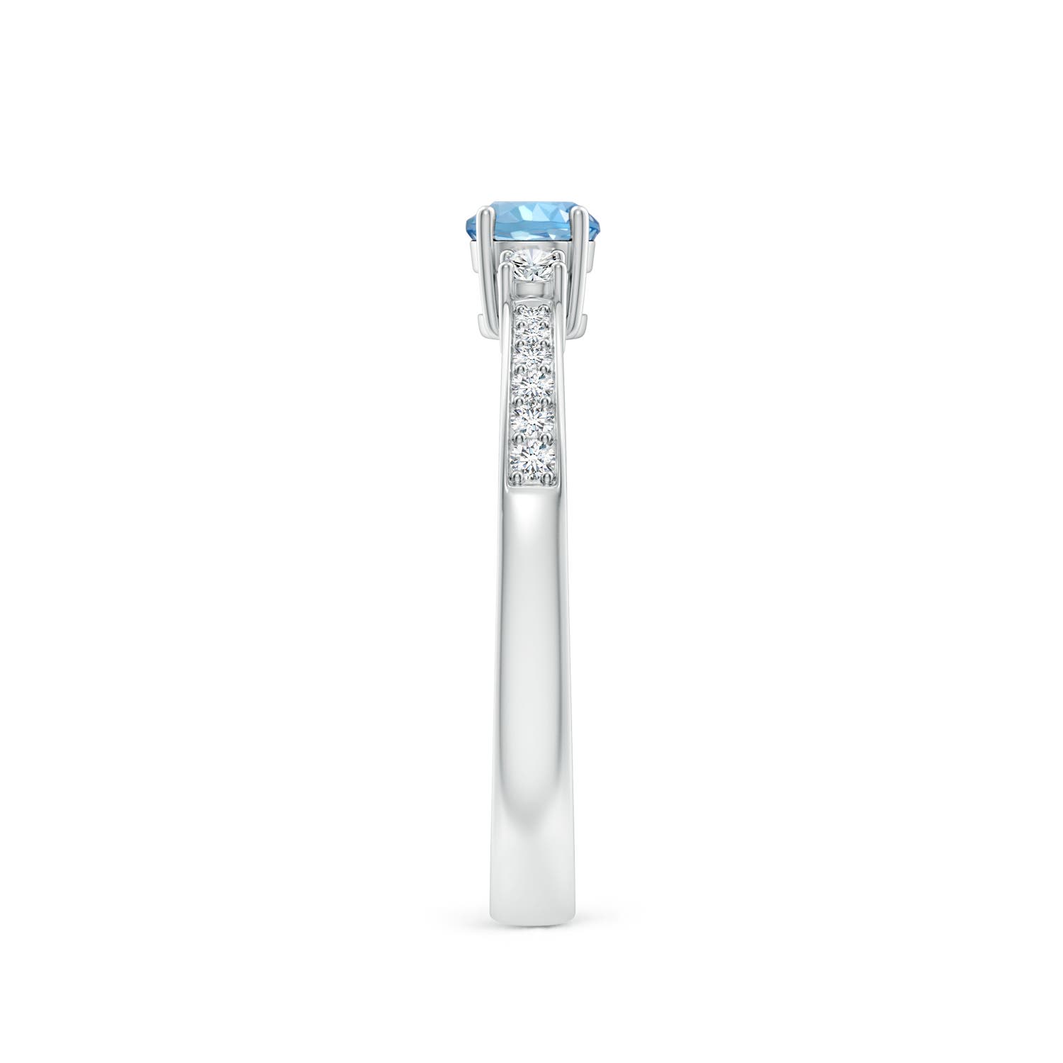 AAAA - Aquamarine / 0.33 CT / 14 KT White Gold