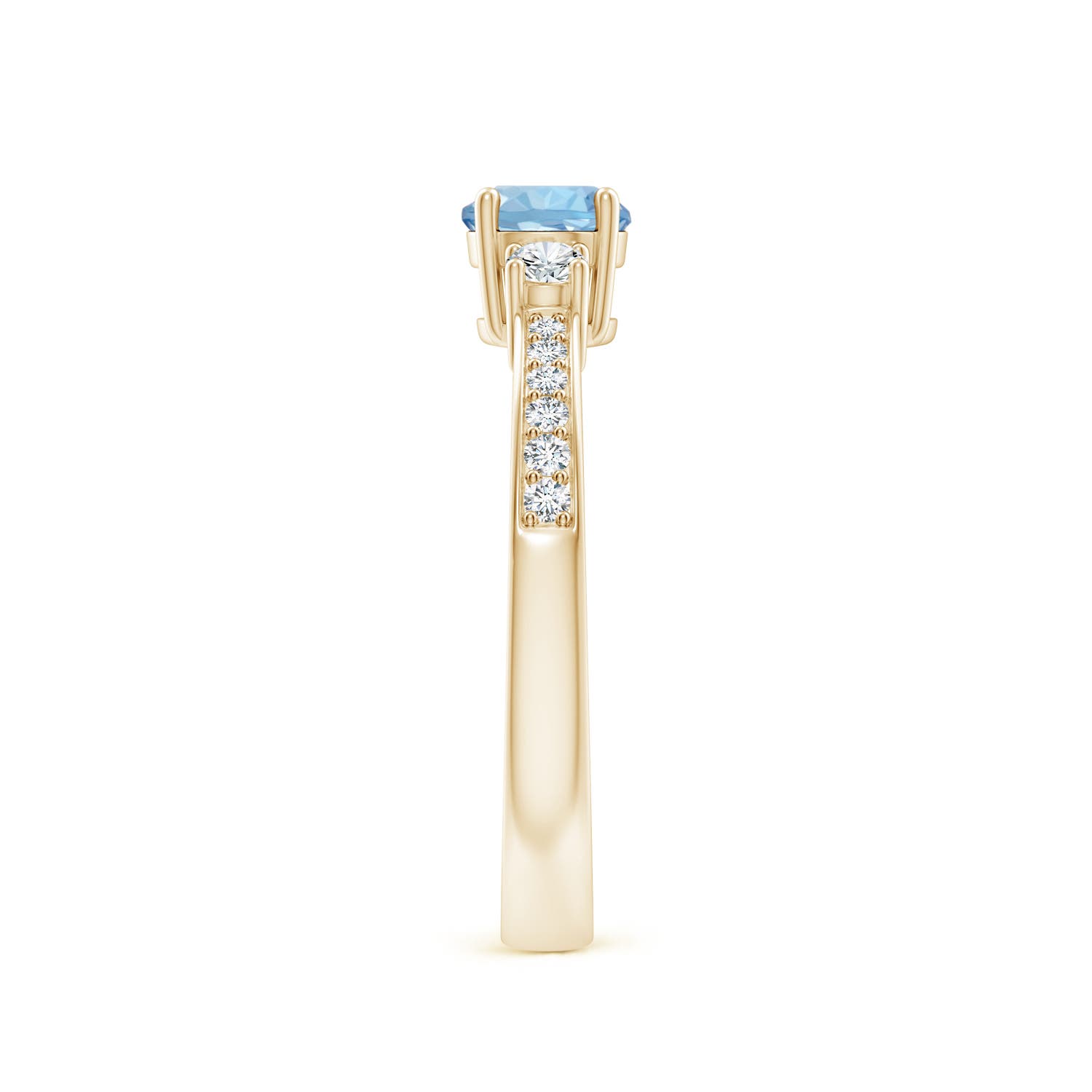 AAA - Aquamarine / 0.61 CT / 14 KT Yellow Gold