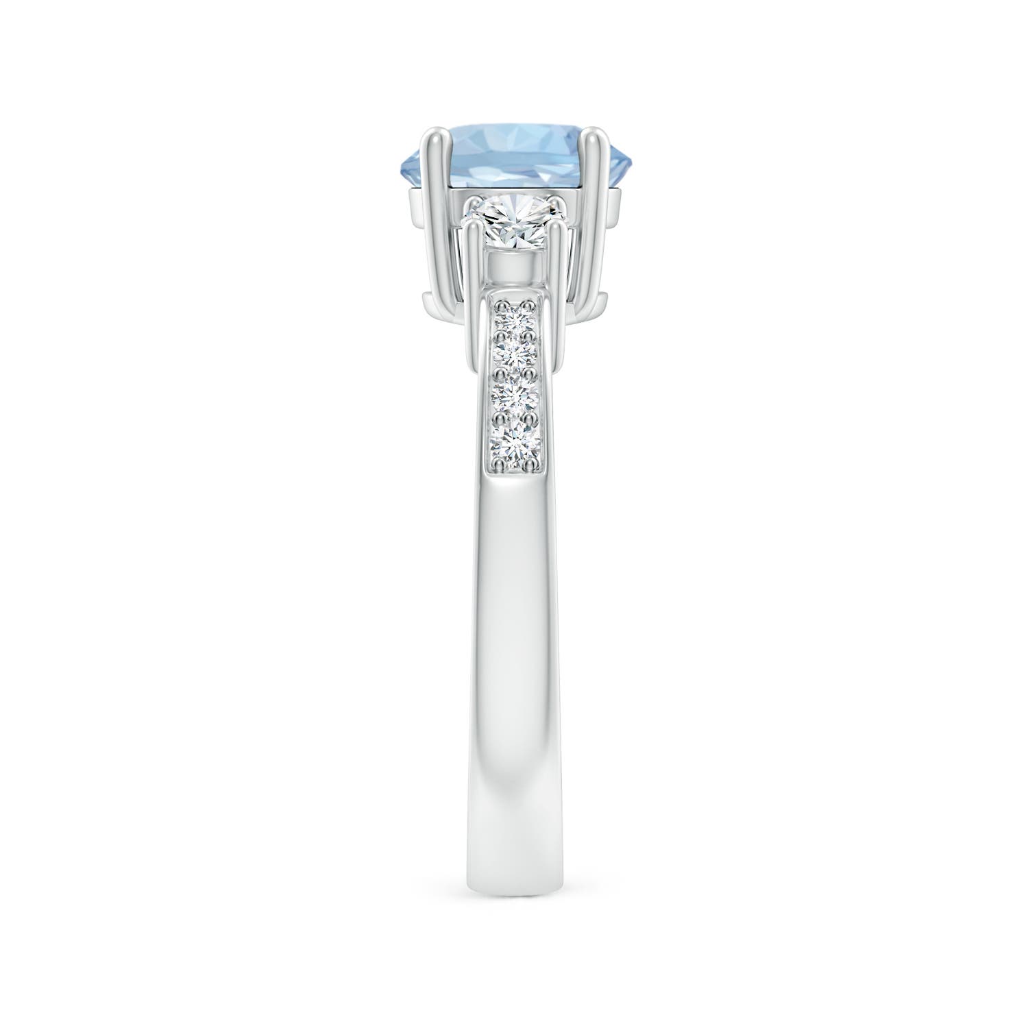 AA - Aquamarine / 1.56 CT / 14 KT White Gold