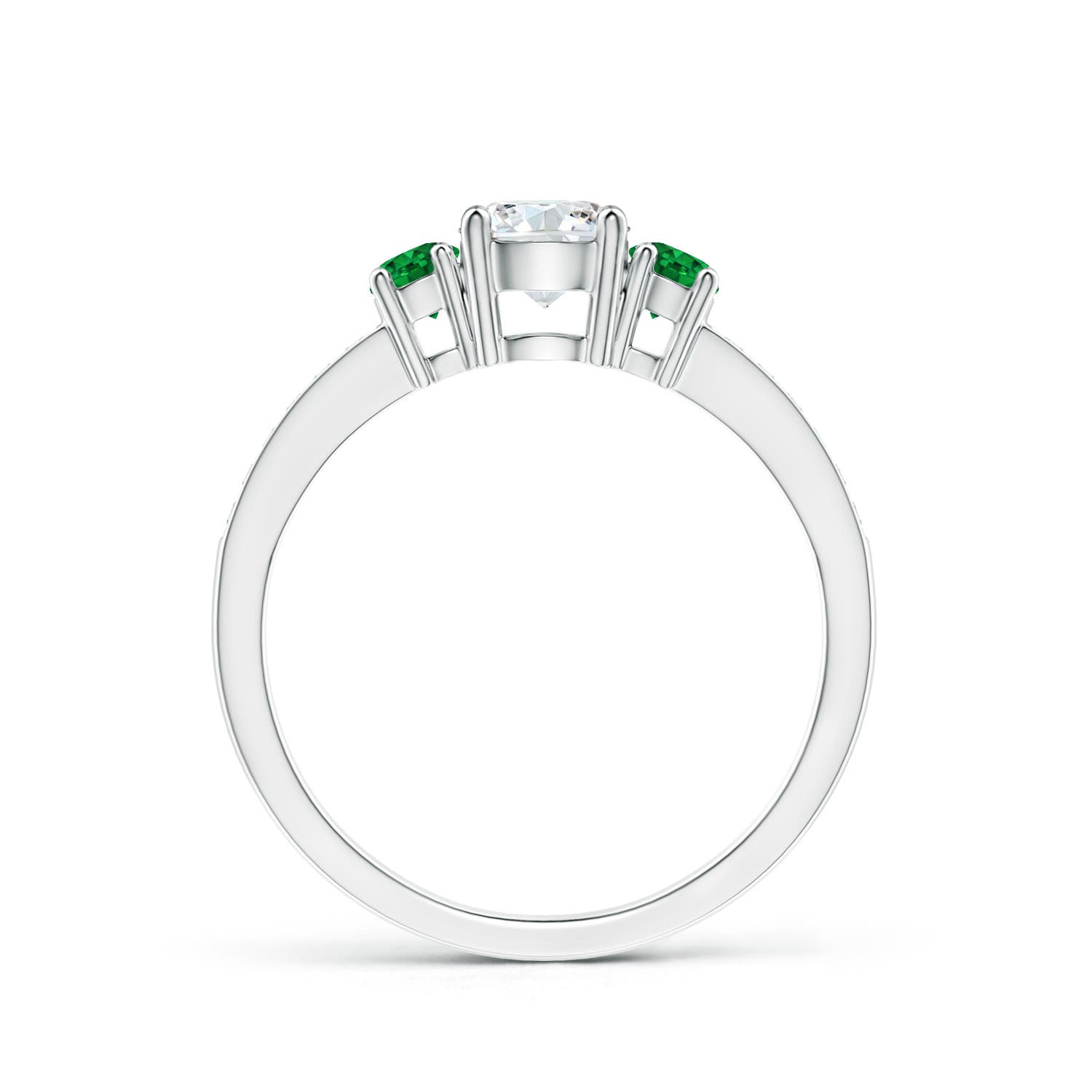 G, VS2 / 0.67 CT / 14 KT White Gold