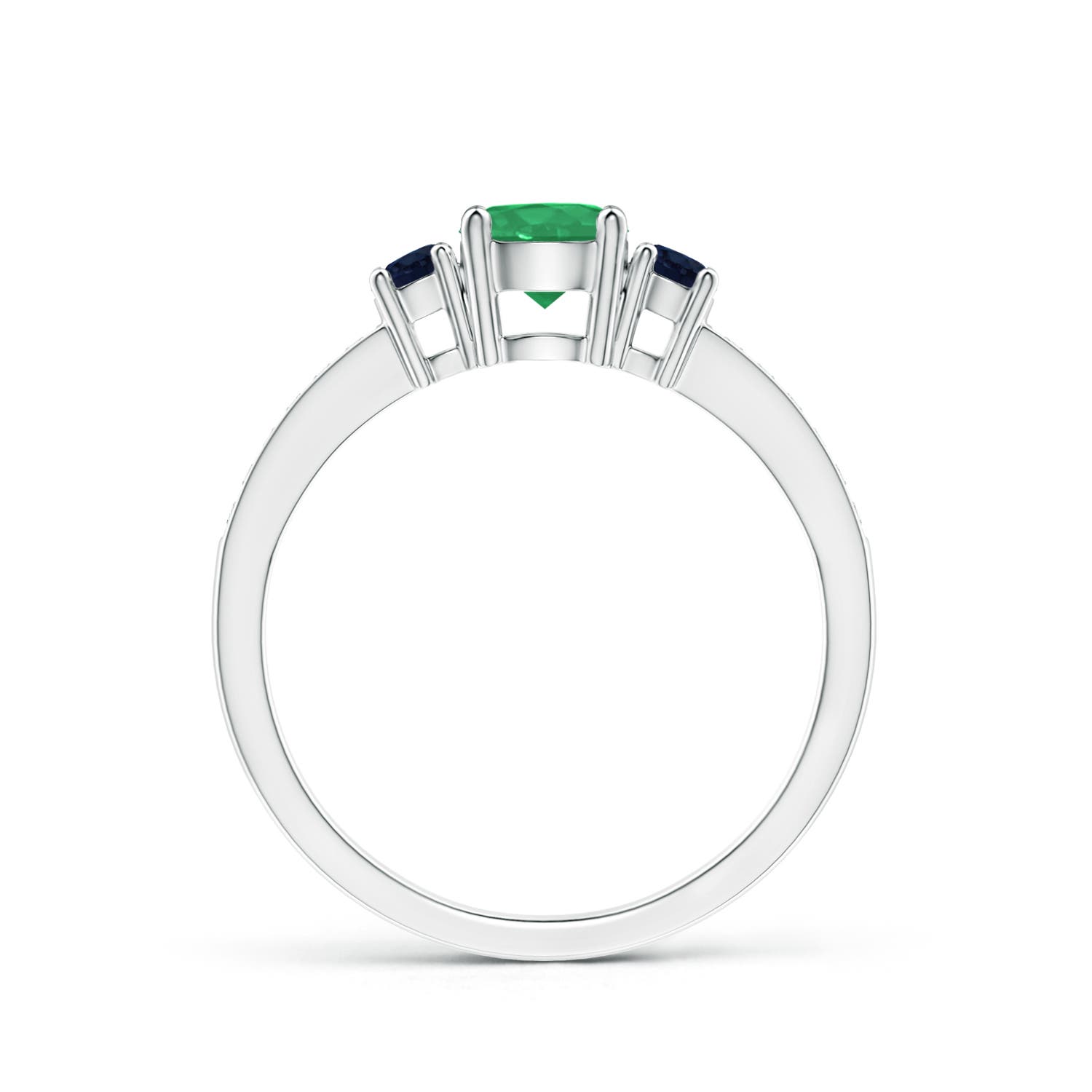 A - Emerald / 0.7 CT / 14 KT White Gold