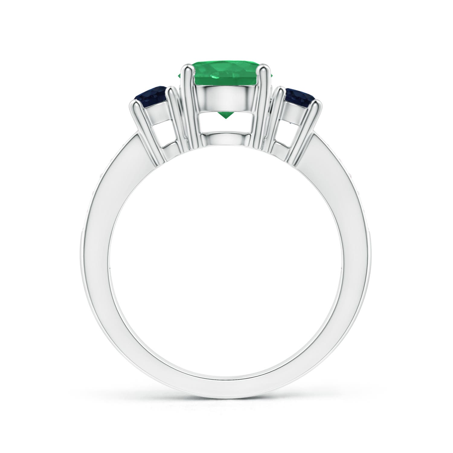 A - Emerald / 1.76 CT / 14 KT White Gold