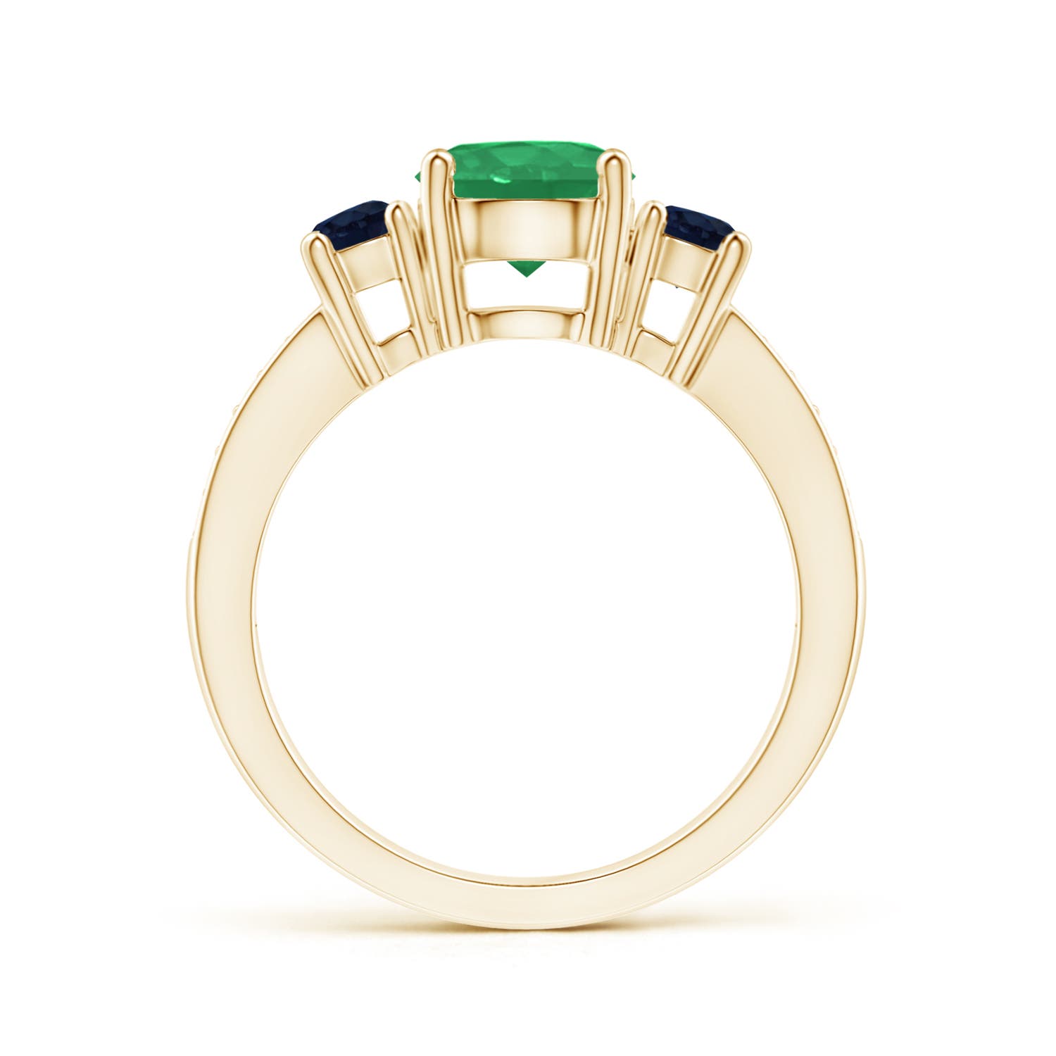 A - Emerald / 1.76 CT / 14 KT Yellow Gold