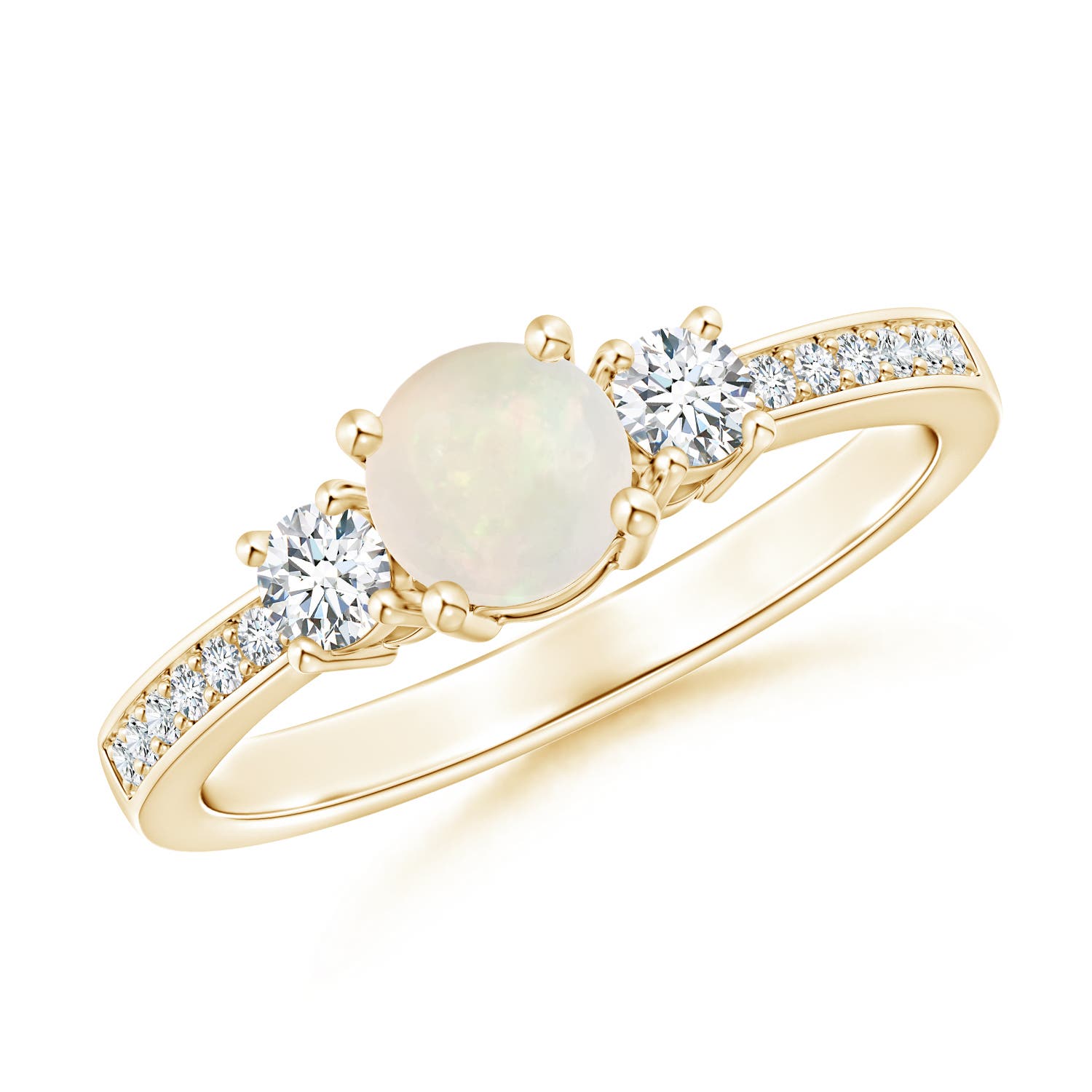 A - Opal / 0.54 CT / 14 KT Yellow Gold