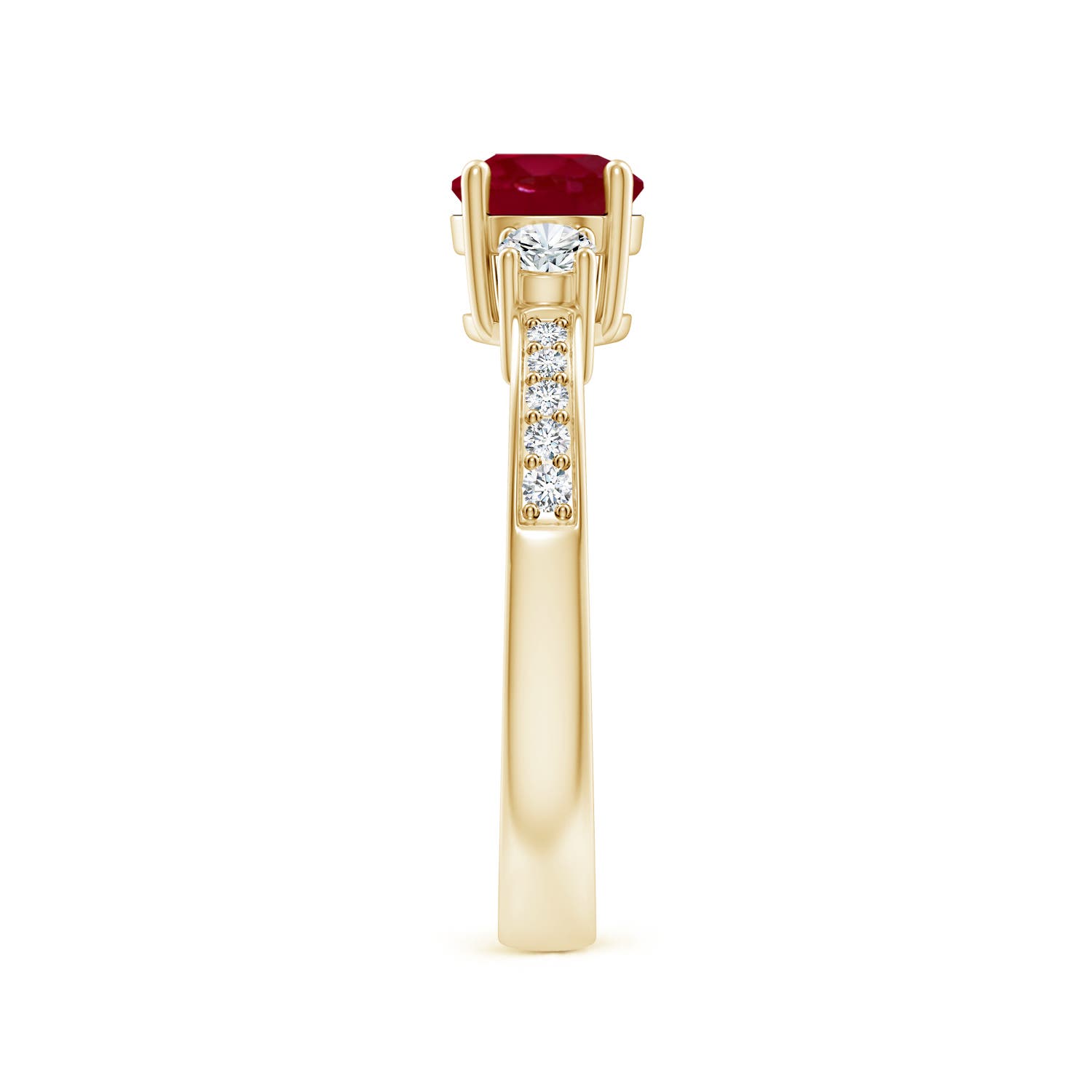 AA - Ruby / 1.31 CT / 14 KT Yellow Gold