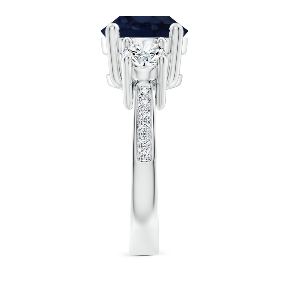10mm A Classic Three Stone Blue Sapphire and Diamond Ring in P950 Platinum side 299