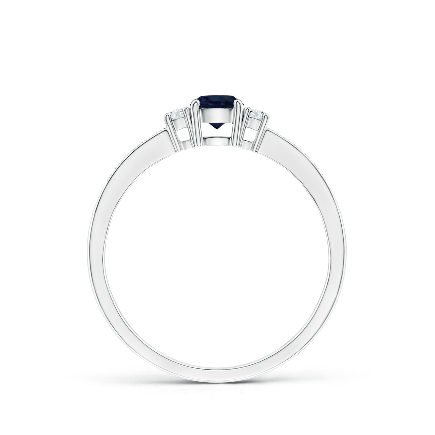 A - Blue Sapphire / 0.46 CT / 14 KT White Gold