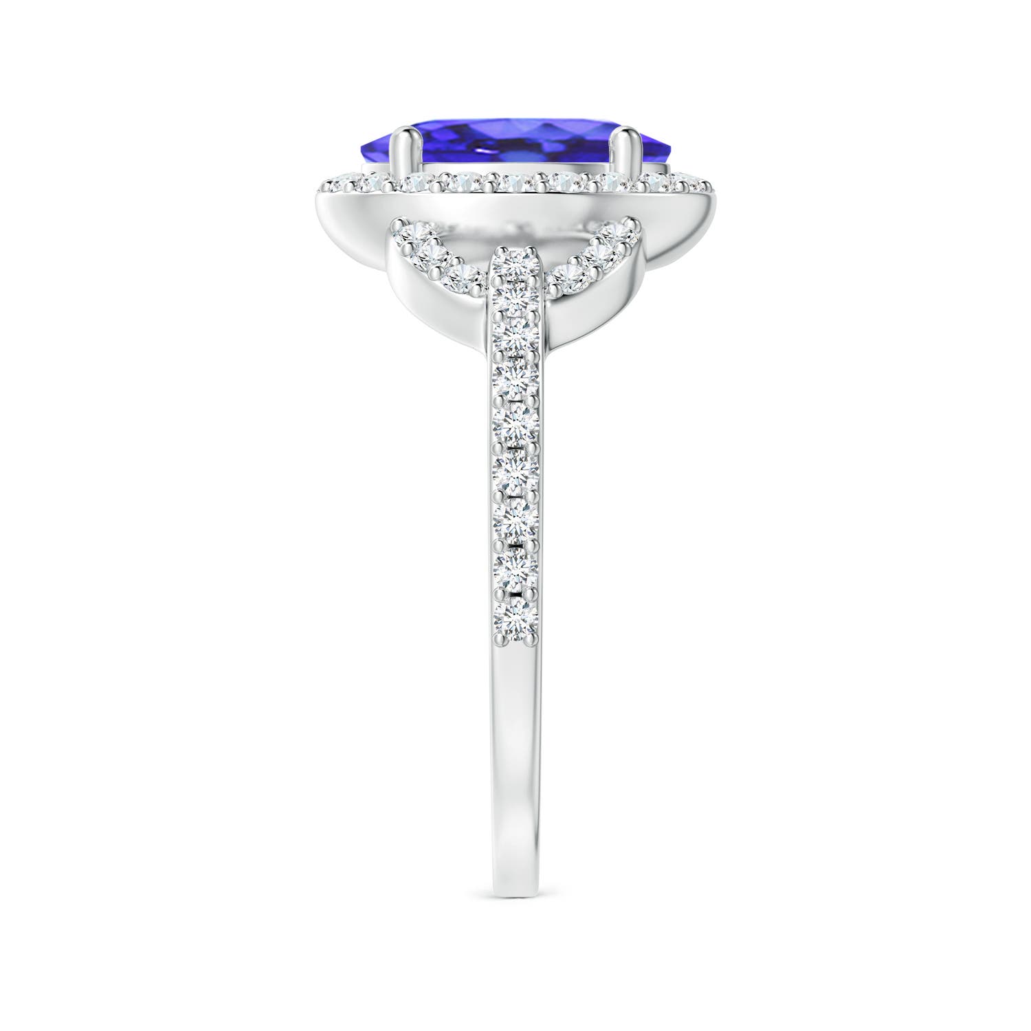 AA - Tanzanite / 2.39 CT / 14 KT White Gold