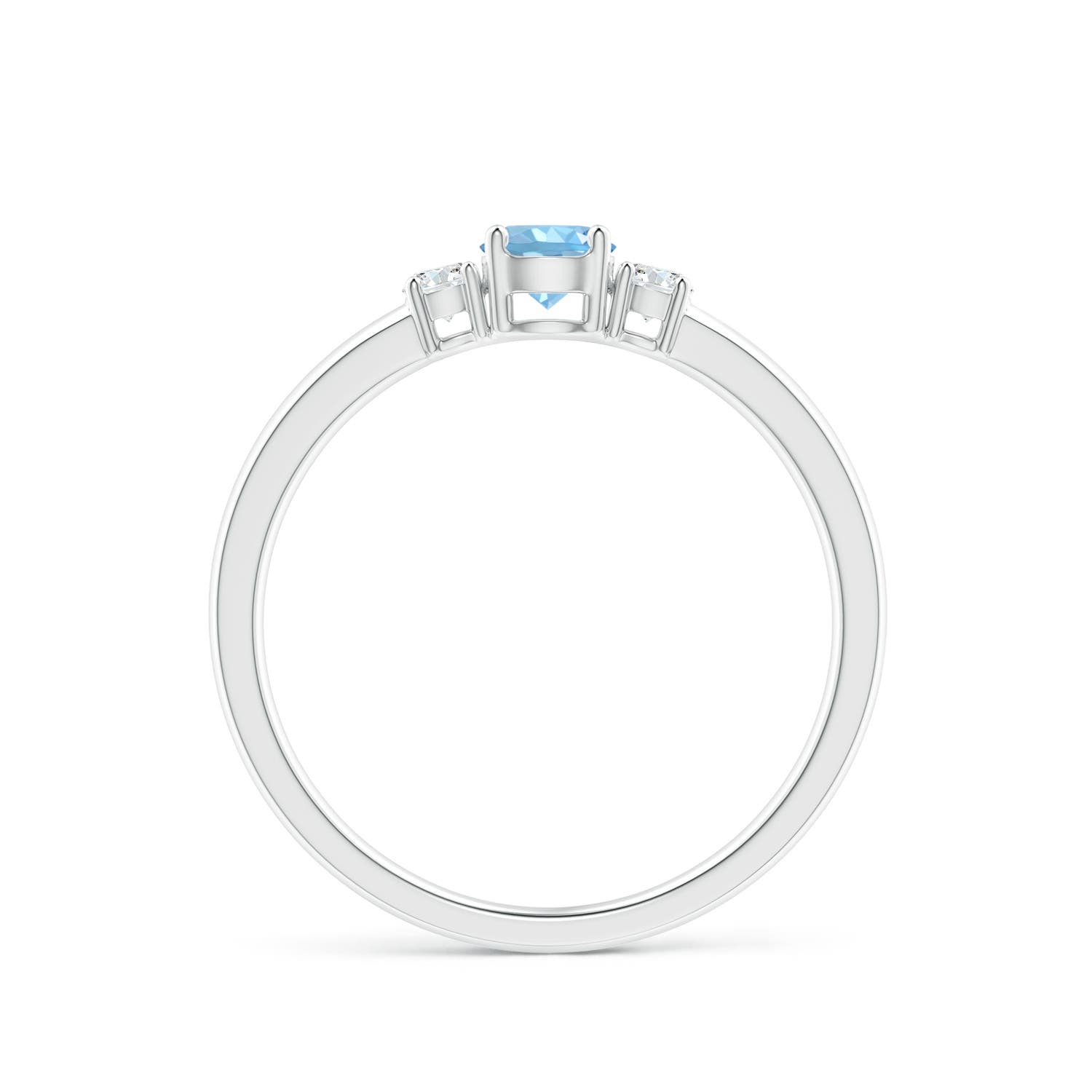 AAAA - Aquamarine / 0.34 CT / 14 KT White Gold