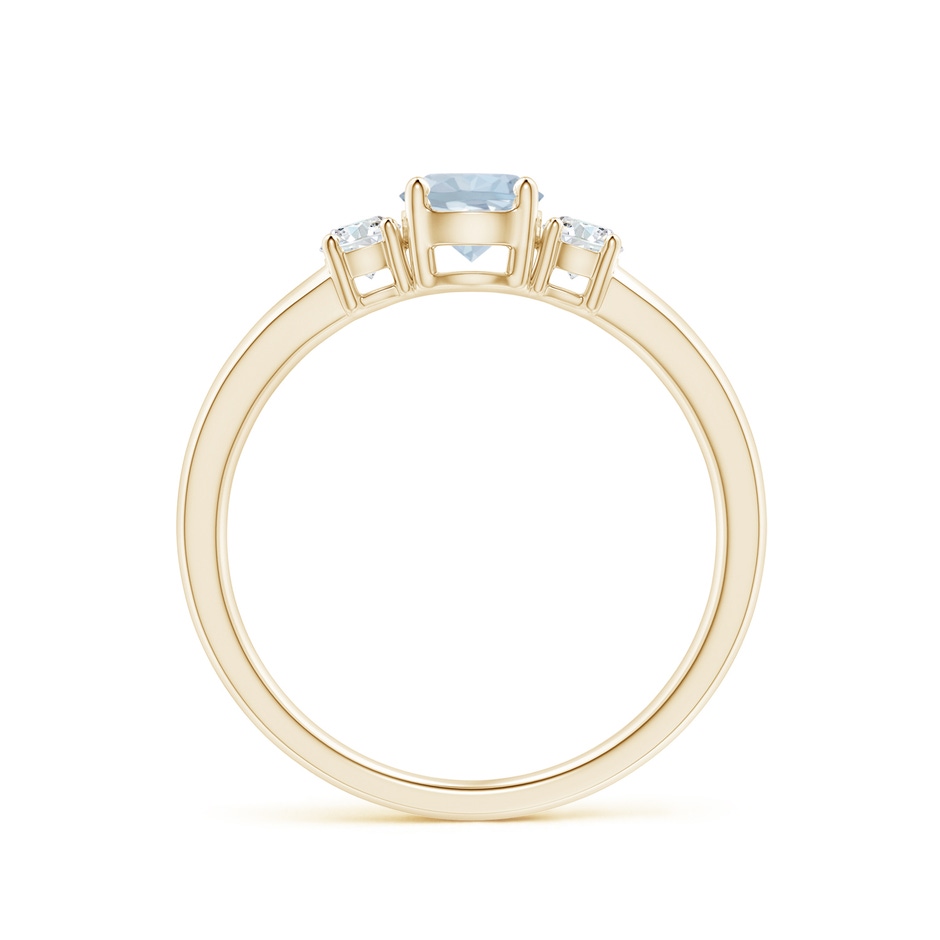 5mm A Classic Aquamarine and Diamond Three Stone Engagement Ring in Yellow Gold Side 199