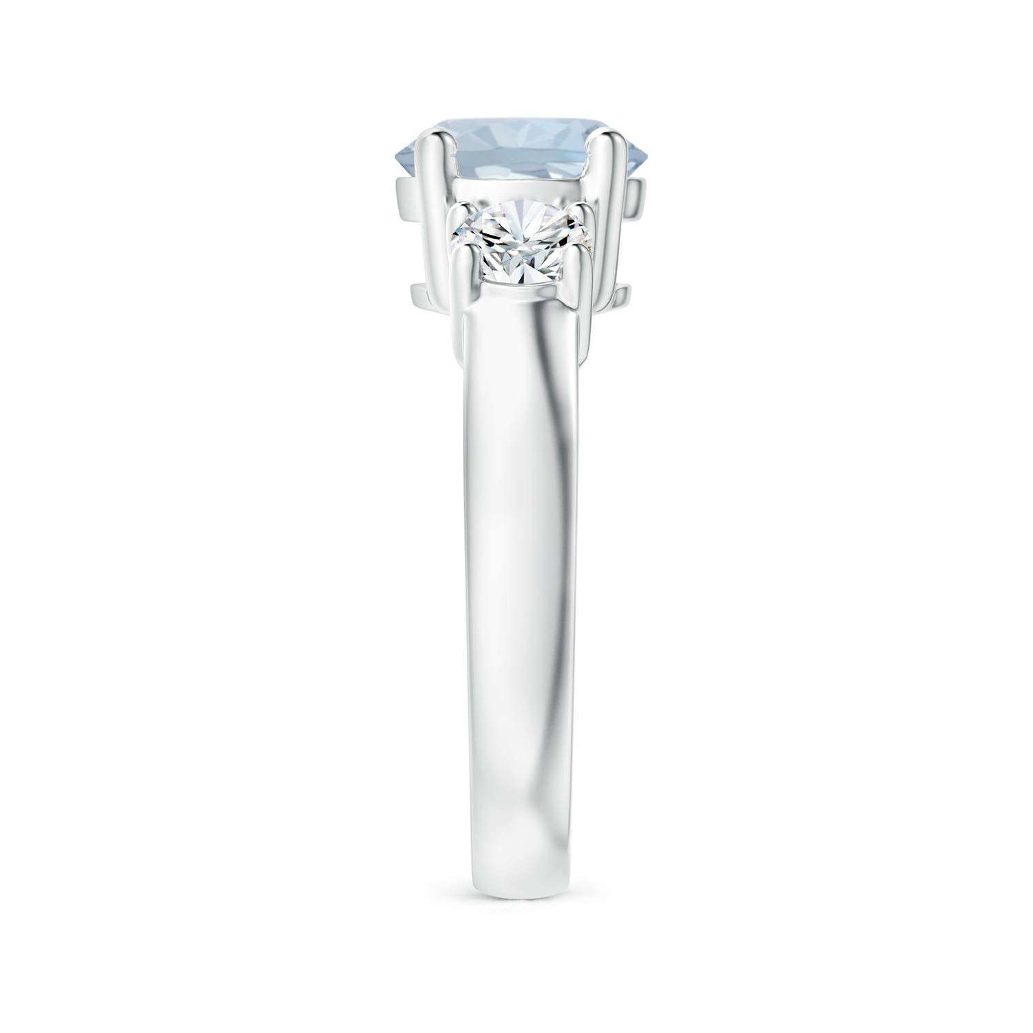 A - Aquamarine / 2.3 CT / 14 KT White Gold