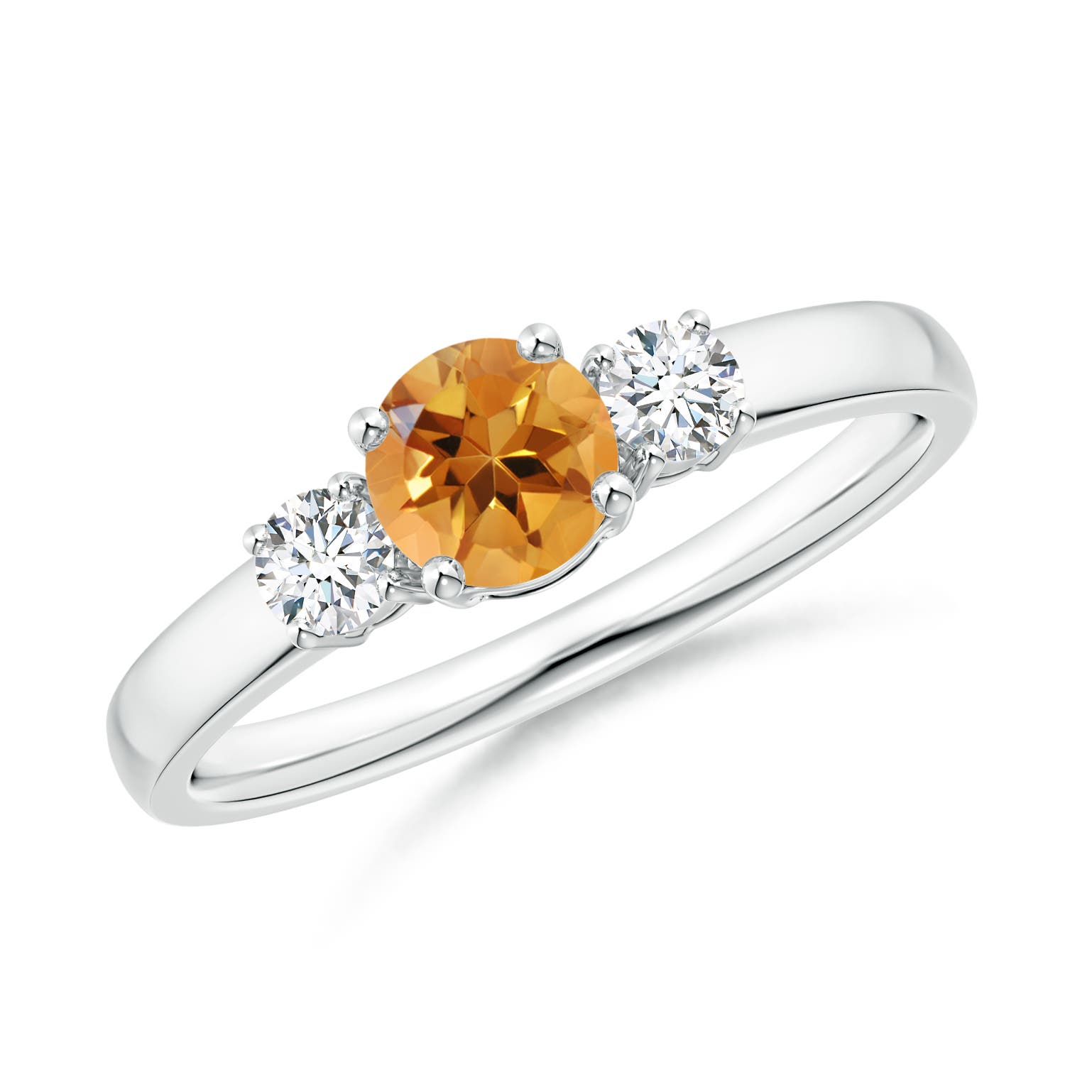 AA - Citrine / 0.66 CT / 14 KT White Gold