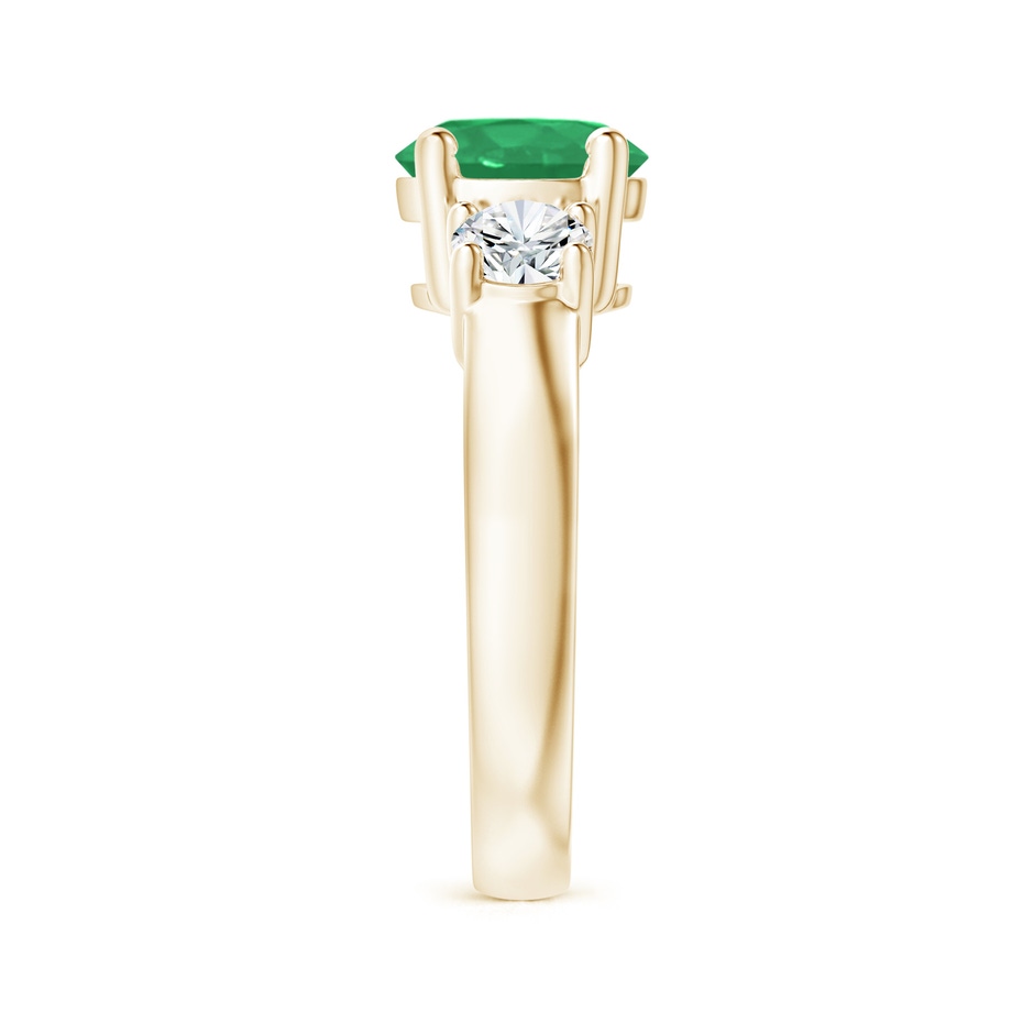 8mm A Classic Emerald and Diamond Three Stone Engagement Ring in Yellow Gold side 299