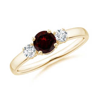 Round A Garnet