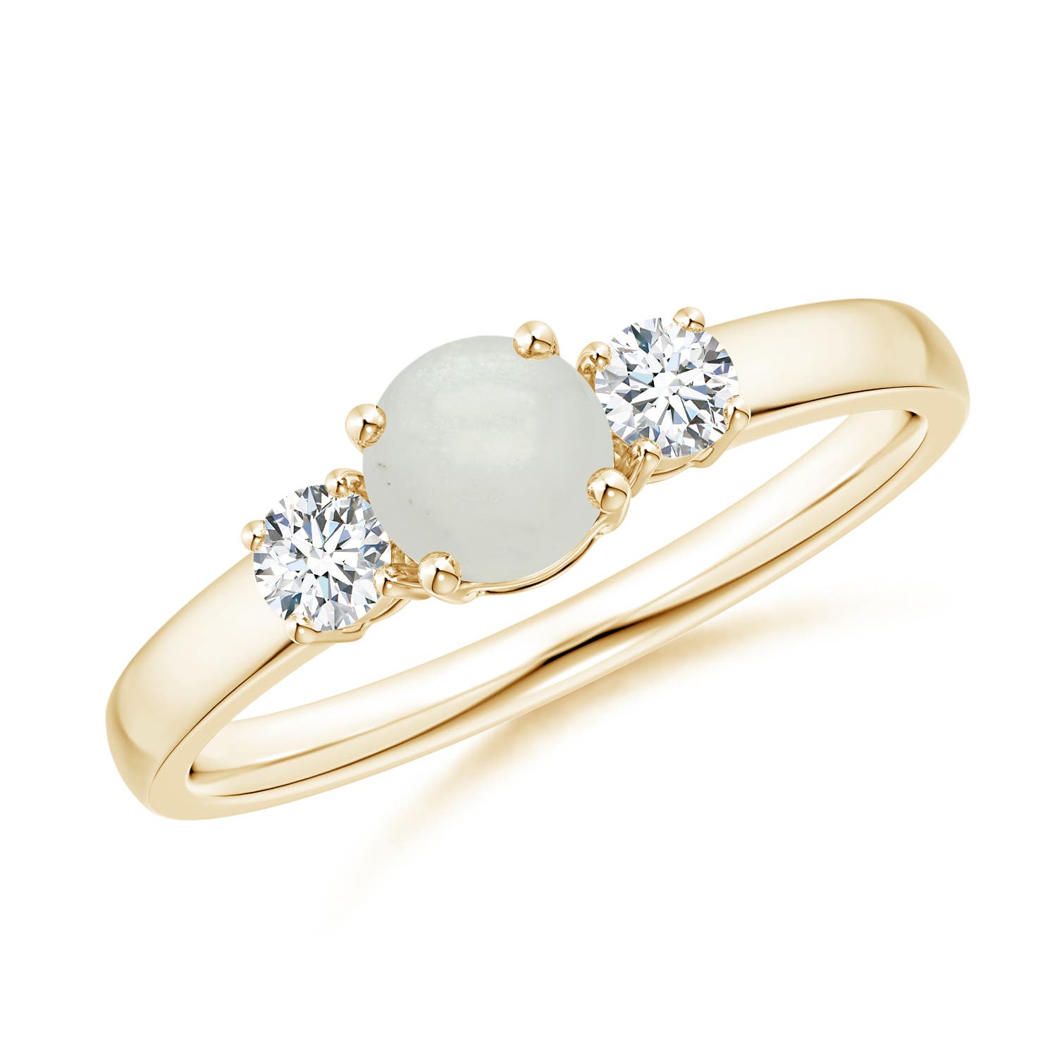 A - Moonstone / 0.66 CT / 14 KT Yellow Gold