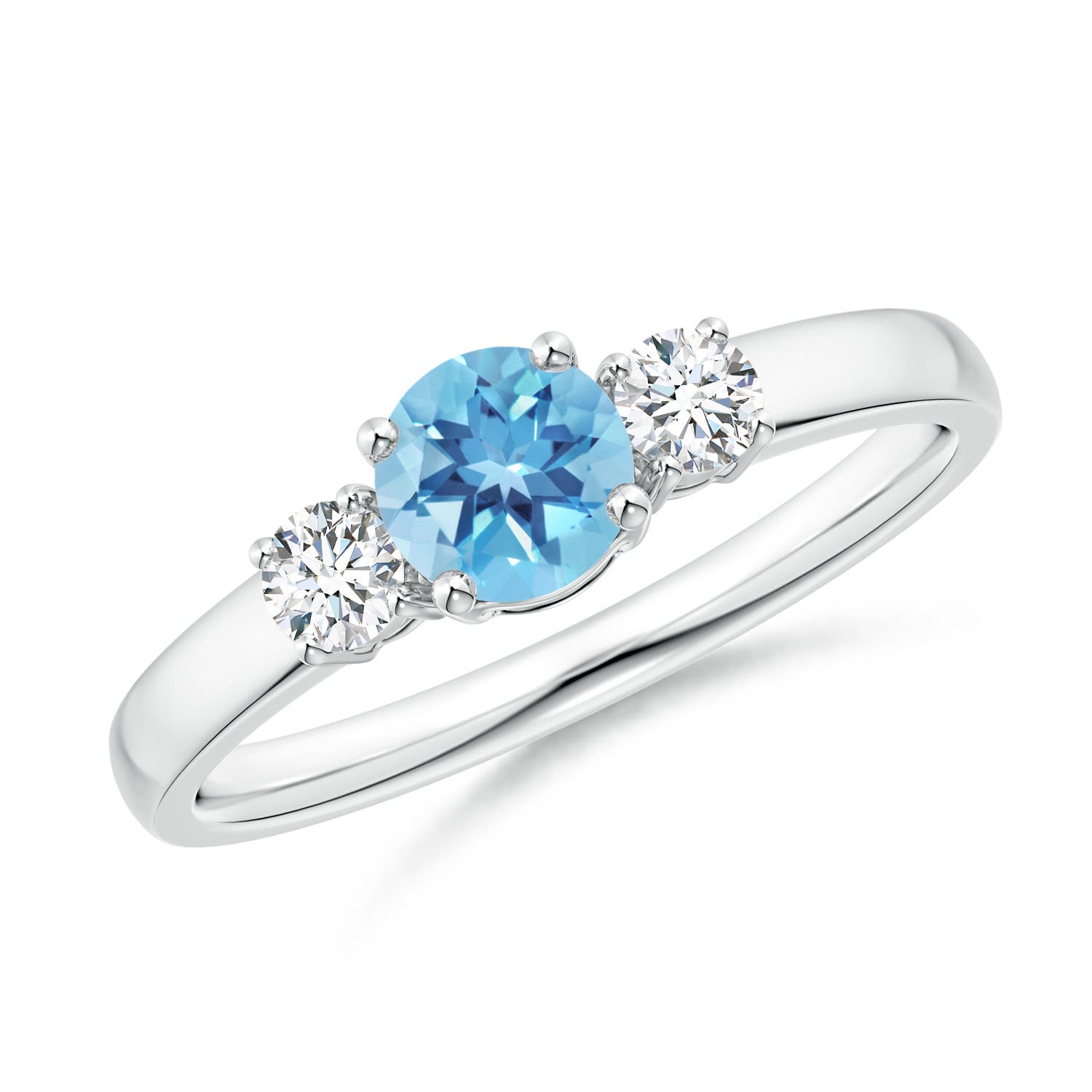 A - Swiss Blue Topaz / 0.81 CT / 14 KT White Gold