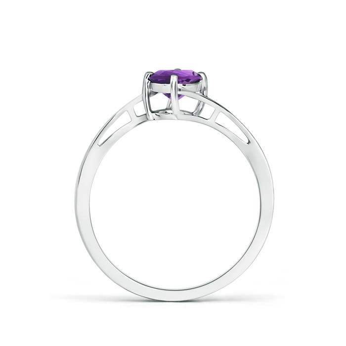 AAA - Amethyst / 0.45 CT / 14 KT White Gold