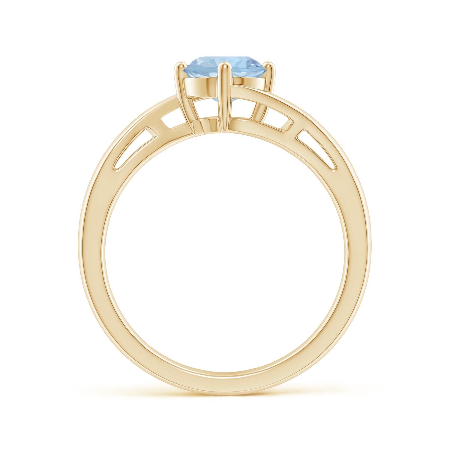 AA - Aquamarine / 0.72 CT / 14 KT Yellow Gold