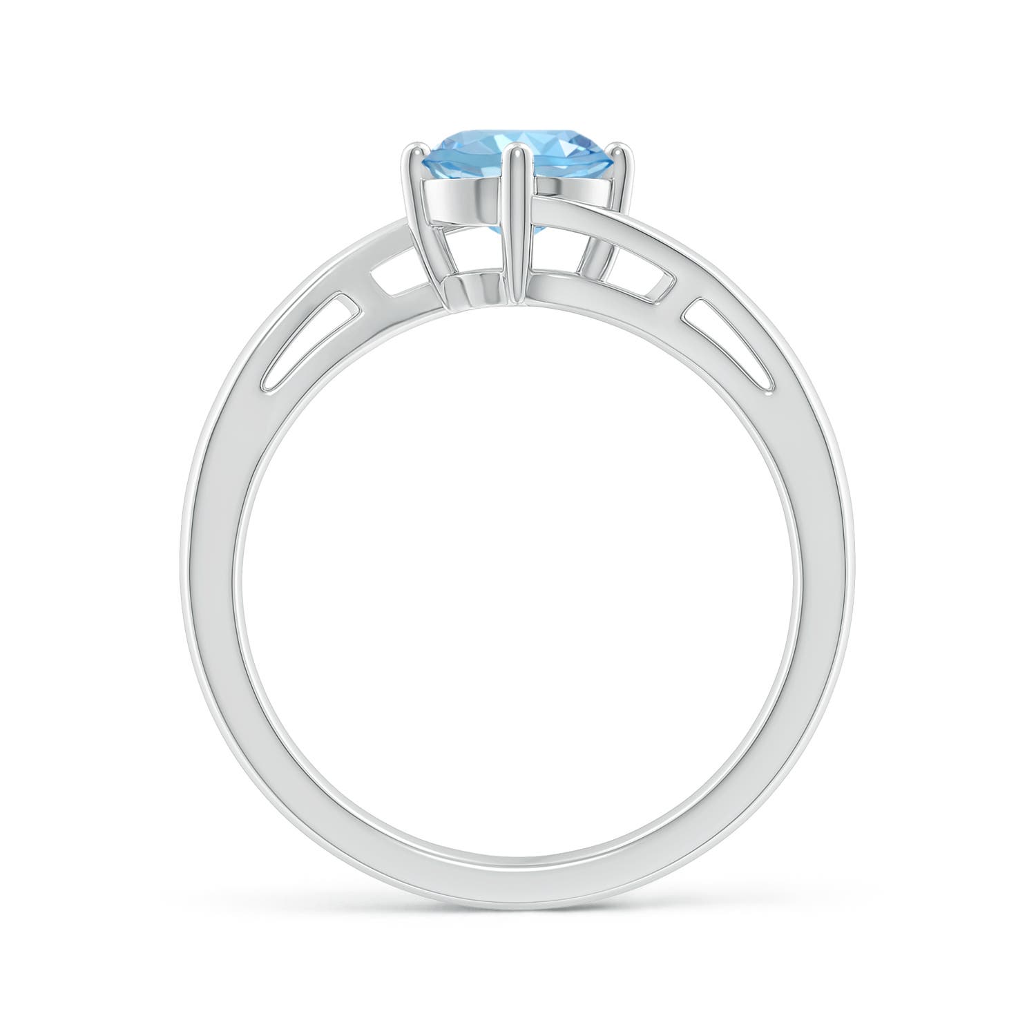 AAAA - Aquamarine / 0.72 CT / 14 KT White Gold