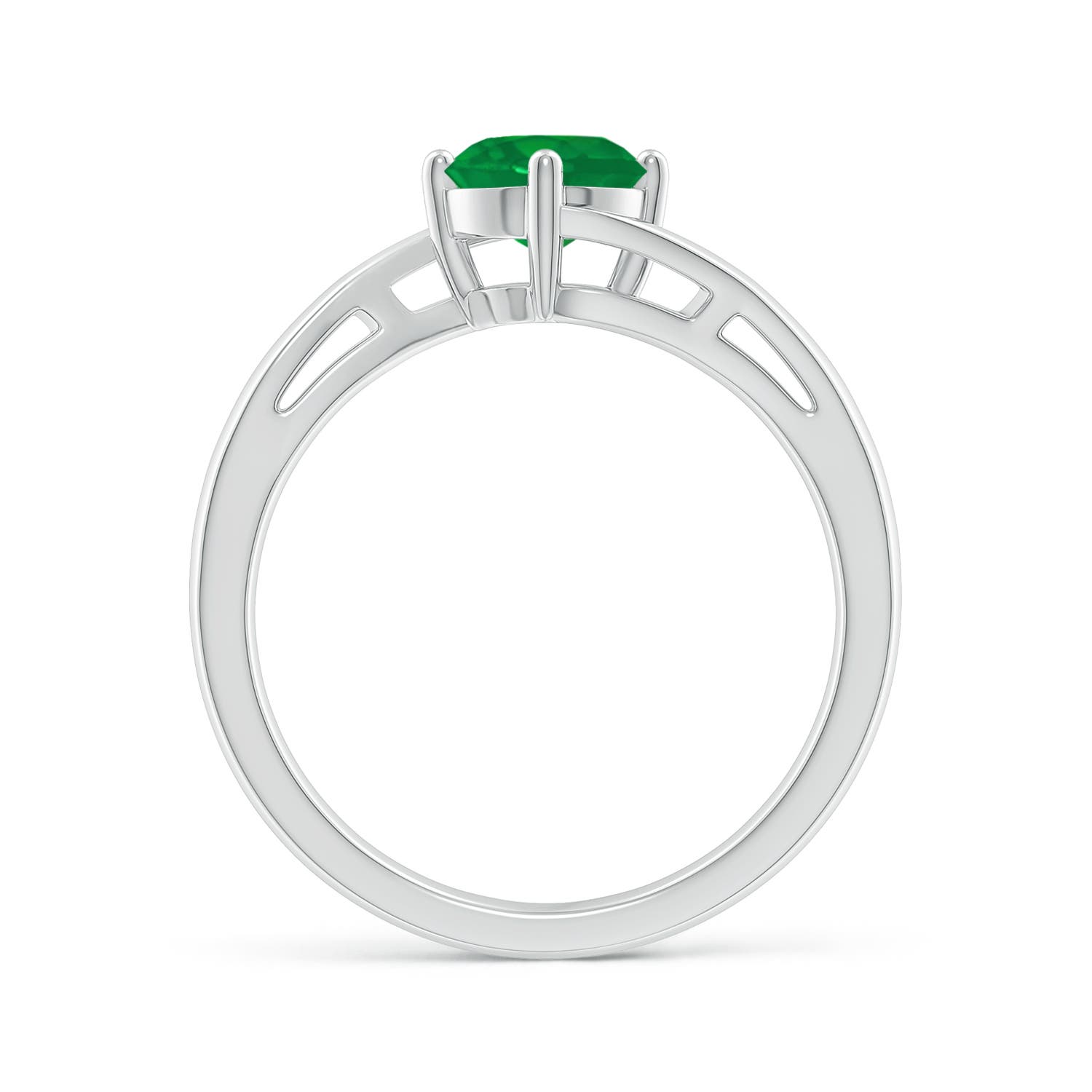 AA - Emerald / 0.75 CT / 14 KT White Gold