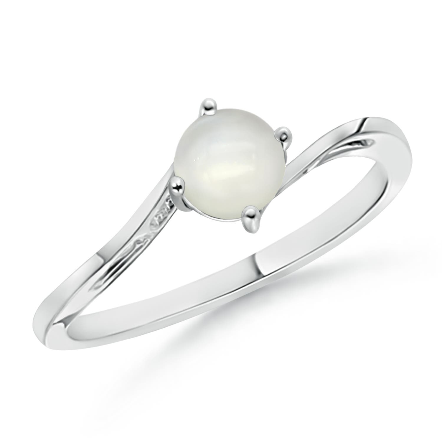 AAAA - Moonstone / 0.45 CT / 14 KT White Gold