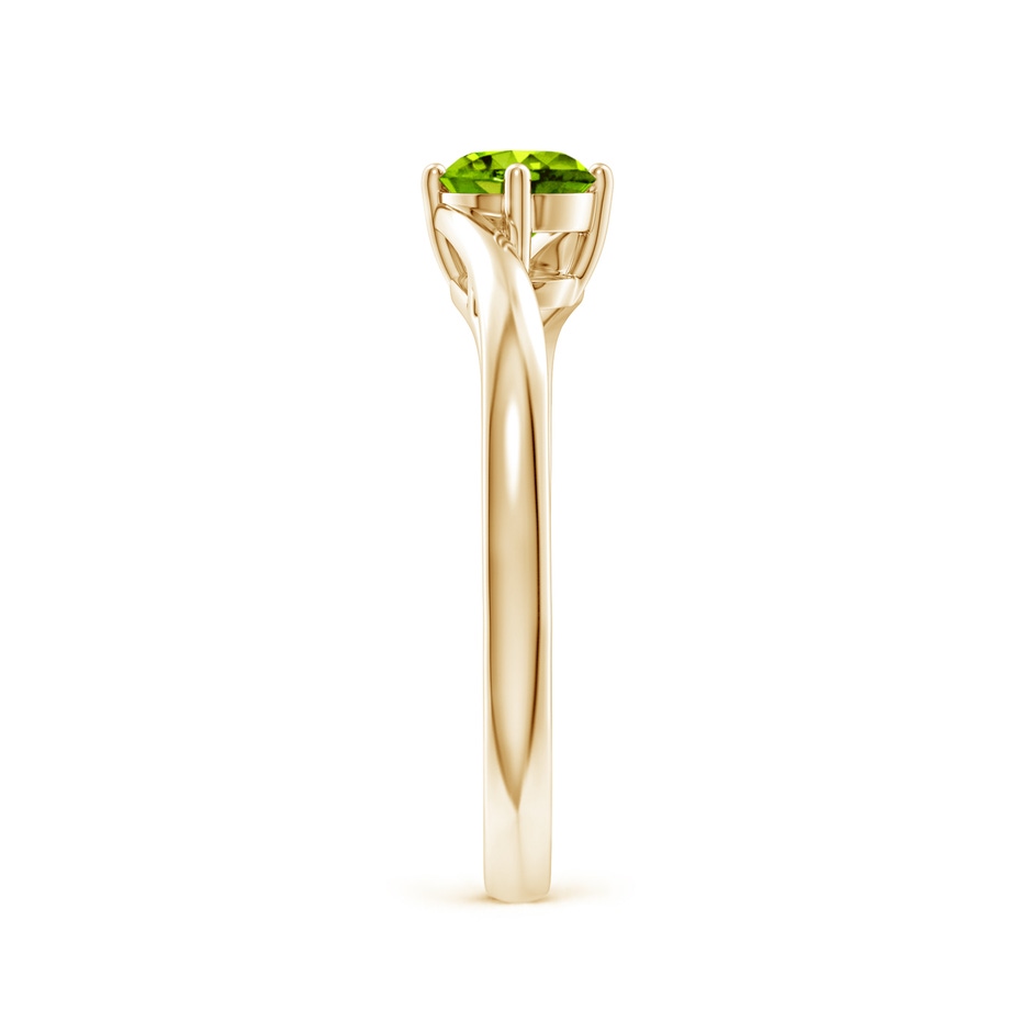 5mm AAAA Classic Round Peridot Solitaire Bypass Ring in Yellow Gold side-2