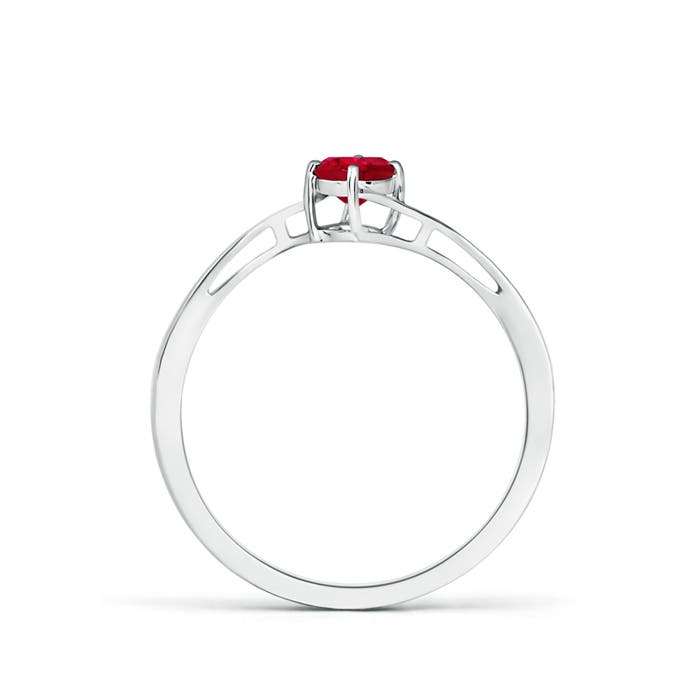 AAA - Ruby / 0.34 CT / 14 KT White Gold