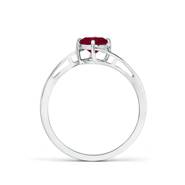 A - Ruby / 0.6 CT / 14 KT White Gold