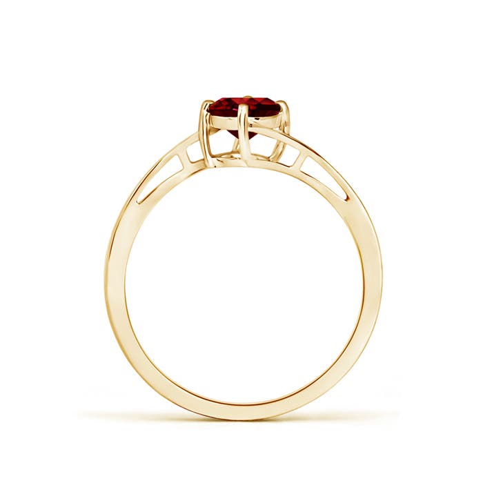 AAAA - Ruby / 0.6 CT / 14 KT Yellow Gold