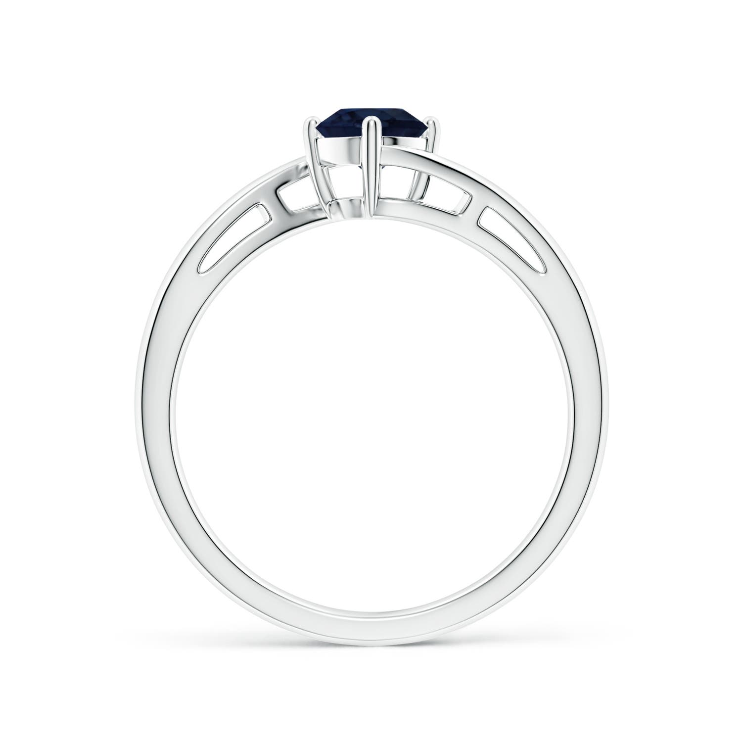 A - Blue Sapphire / 0.6 CT / 14 KT White Gold