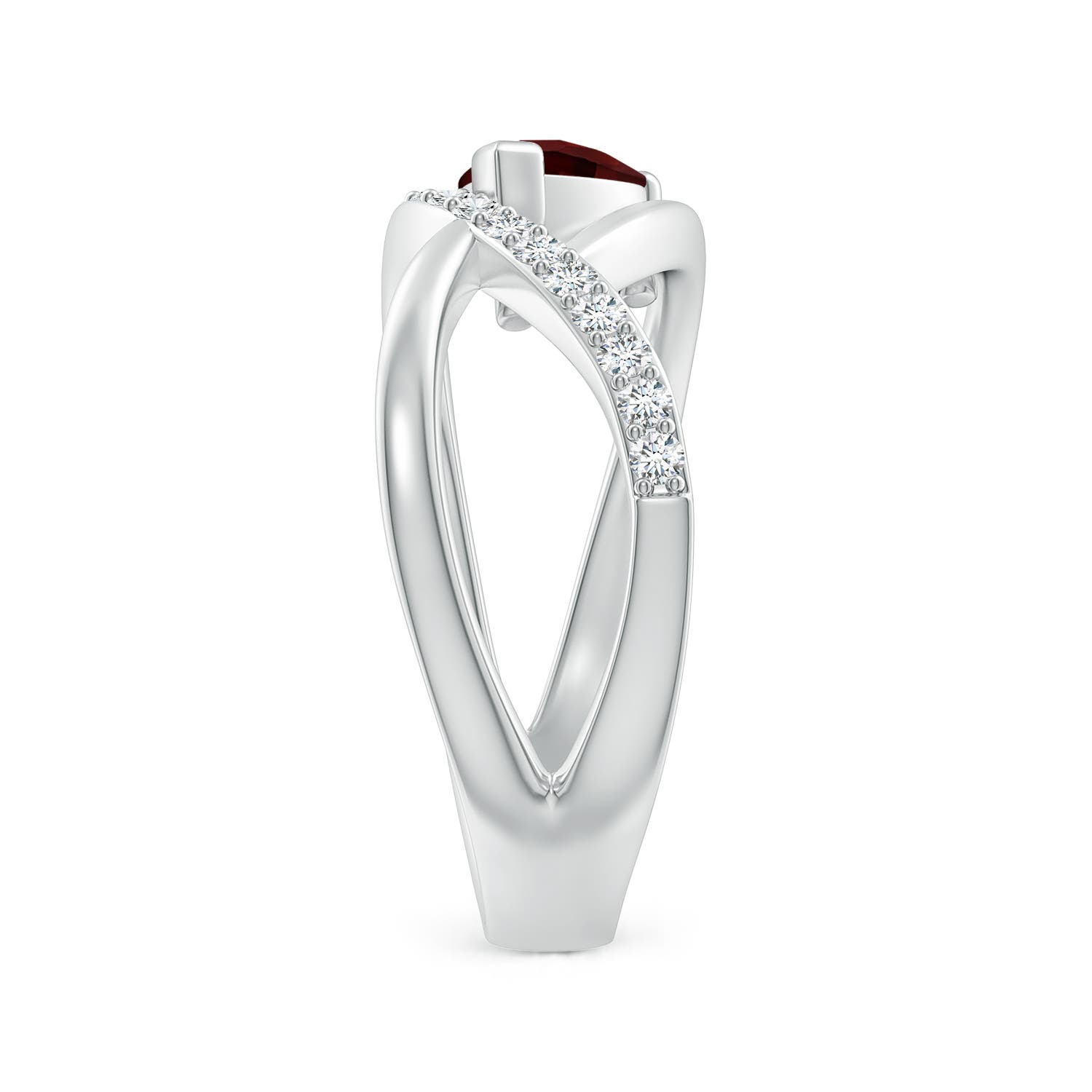 AA - Garnet / 1.07 CT / 14 KT White Gold