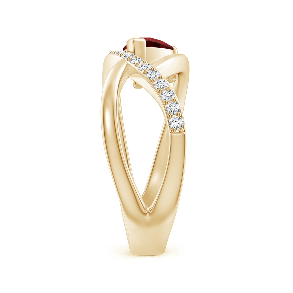 7x5mm AAAA Criss Cross Pear Shaped Garnet Ring with Diamond Accents in Yellow Gold side 299