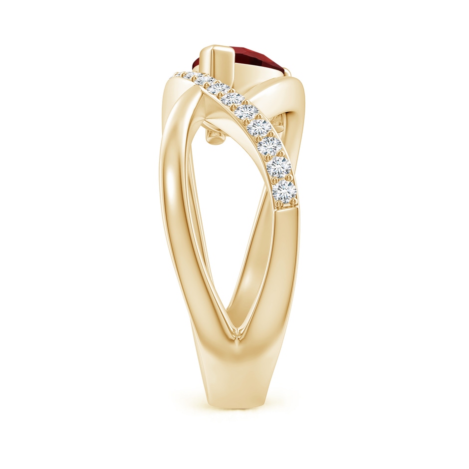 8x6mm AAAA Criss Cross Pear Shaped Garnet Ring with Diamond Accents in Yellow Gold side 299